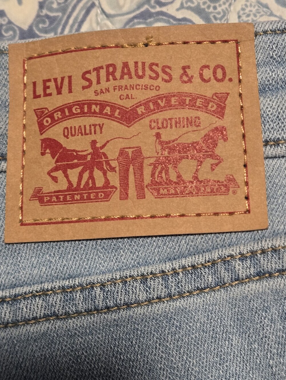 Levi's 721 High Rise Skinny Jeans Women's W34 L30 Light Wash Water<Less NWT - Picture 7 of 16